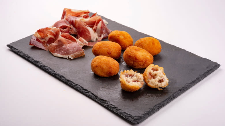 Potato croquettes and ham