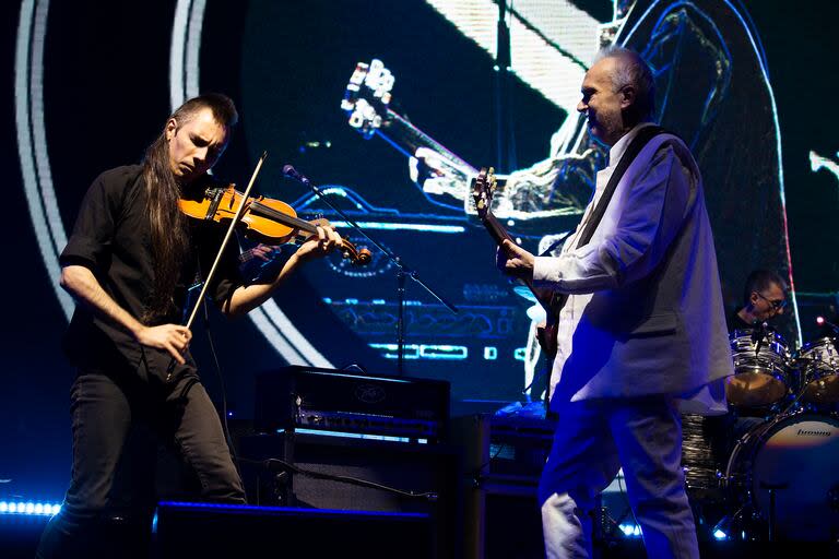 ESP - David Lebon en el Movistar Arena. Buenos Aires, 04/05/24.