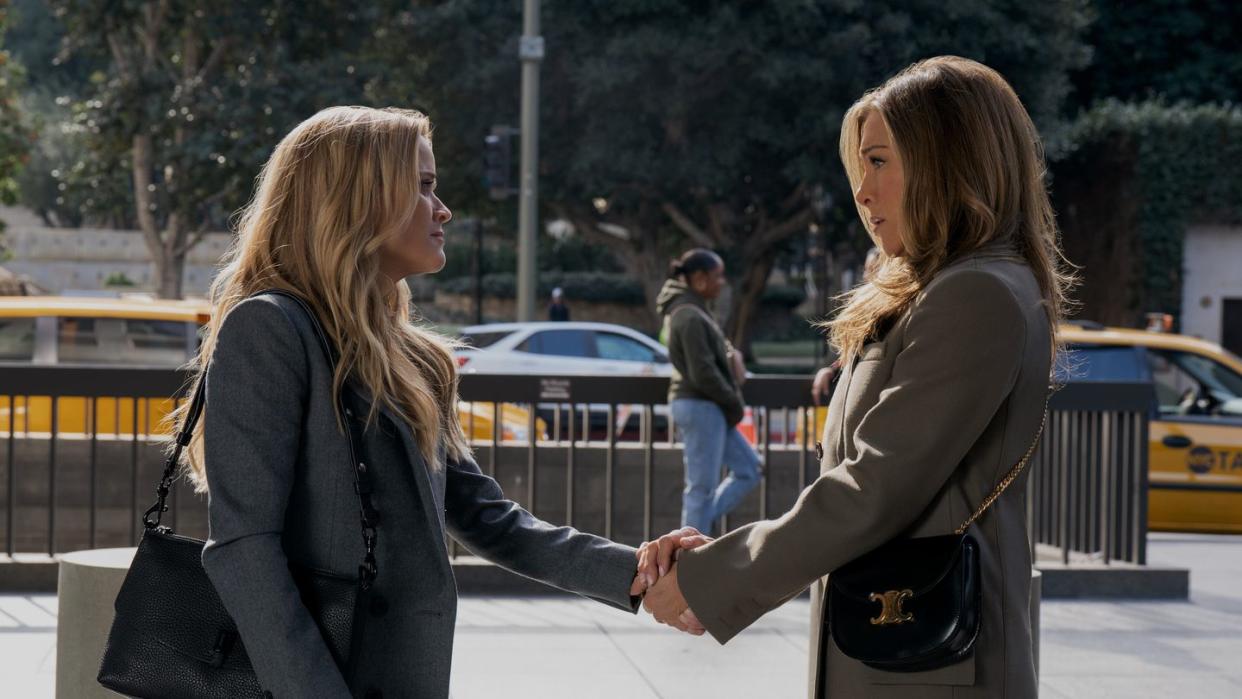 reese witherspoon and jennifer aniston in the morning show