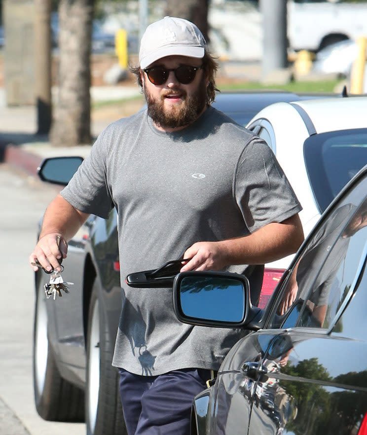 Under than bushy beard is former child star Haley Joel Osment. (Photo: Fameflynet)