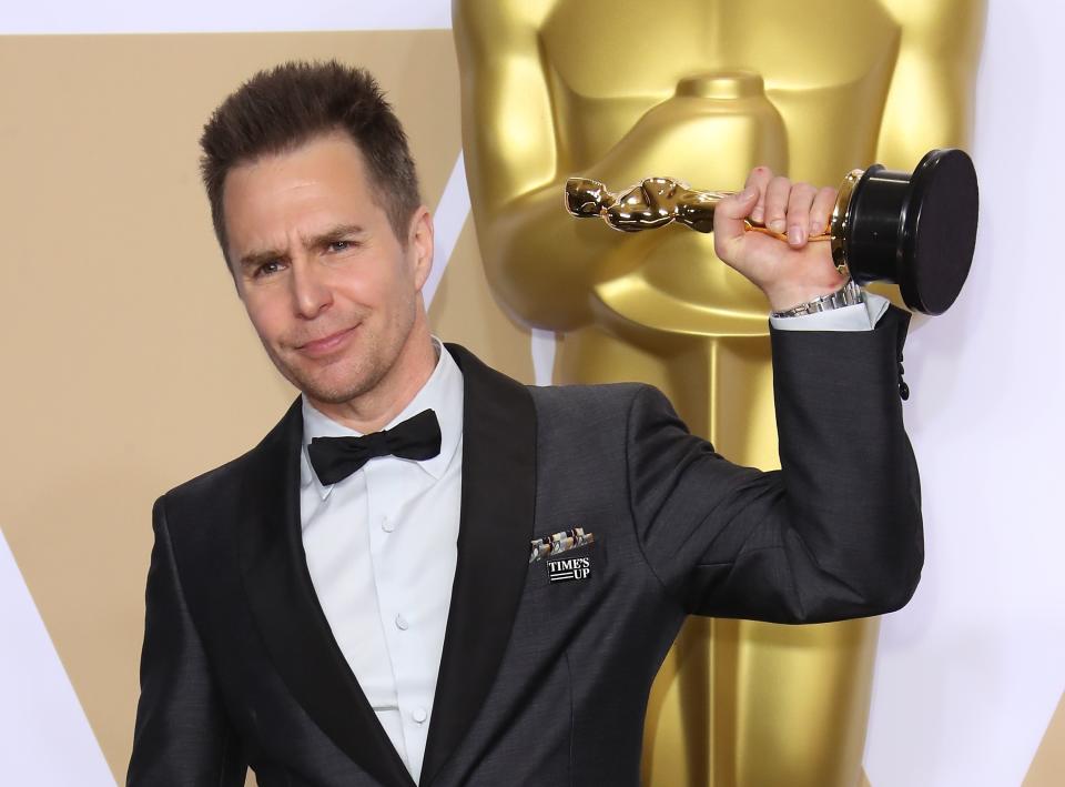 HOLLYWOOD, CA - MARCH 04: Actor Sam Rockwell, winner of the Best Supporting Actor award for 'Three Billboards Outside Ebbing, Missouri,' poses in the press room at the 90th Annual Academy Awards at Hollywood &amp; Highland Center on March 4, 2018 in Hollywood, California. (Photo by Dan MacMedan/WireImage)