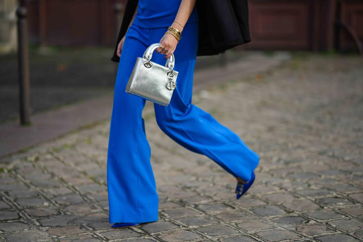 14 Perfect Outfits That Prove Flare Pants Are Back, Baby