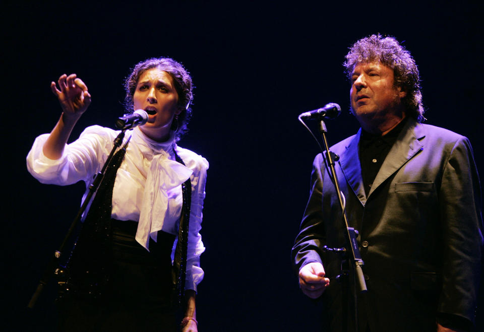 Enrique y Estrella Morente en 2007. REUTERS/Albert Gea