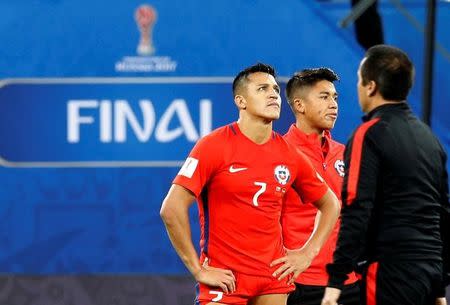 Soccer Football - Chile v Germany - FIFA Confederations Cup Russia 2017 - Final - Saint Petersburg Stadium, St. Petersburg, Russia - July 2, 2017 Chile’s Alexis Sanchez looks dejected after the game REUTERS/Darren Staples