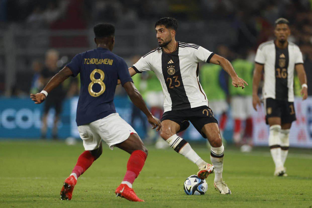 Encore traumatisés par leur deuxième élimination consécutive en phase de poule d’une Coupe du Monde, Emre Can et ses partenaires veulent montrer un nouveau visage avant l’Euro 2024.