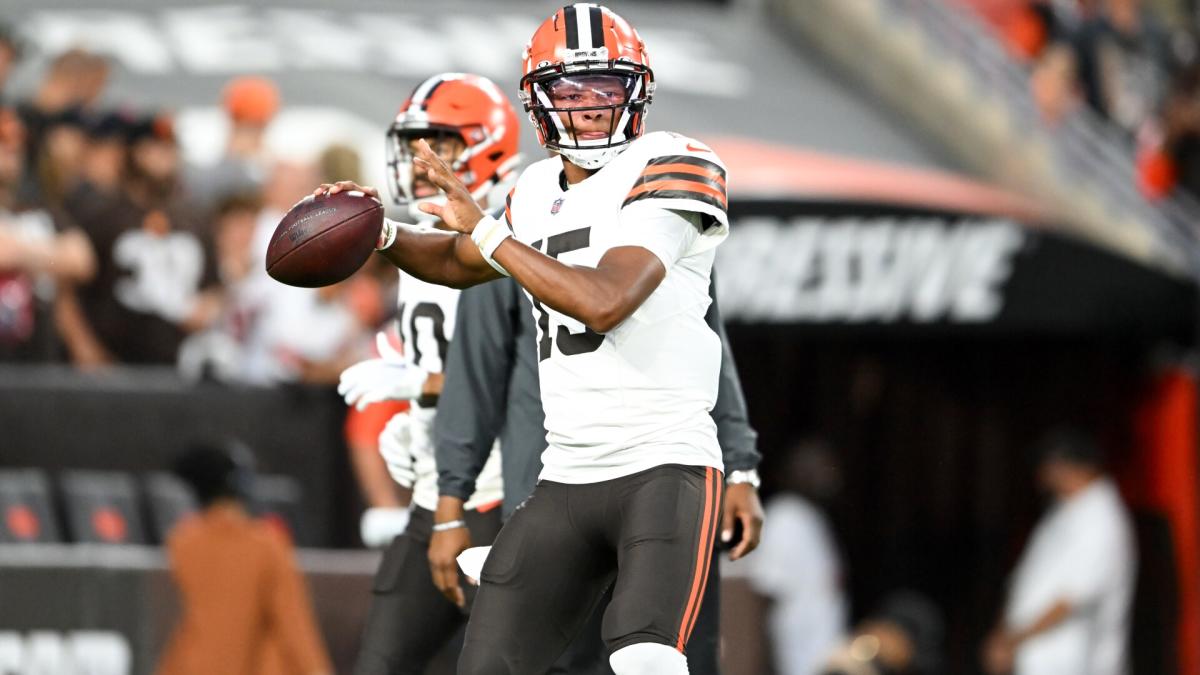 Analyzing how the Cleveland Browns carried out Joshua Dobbs trade, Pro  Football Talk