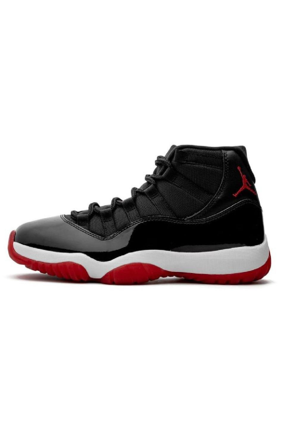 40) Nike Air Jordan 11 Retro Bred 2019