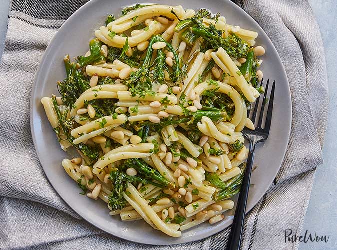 15-Minute Lemony Broccolini Pasta