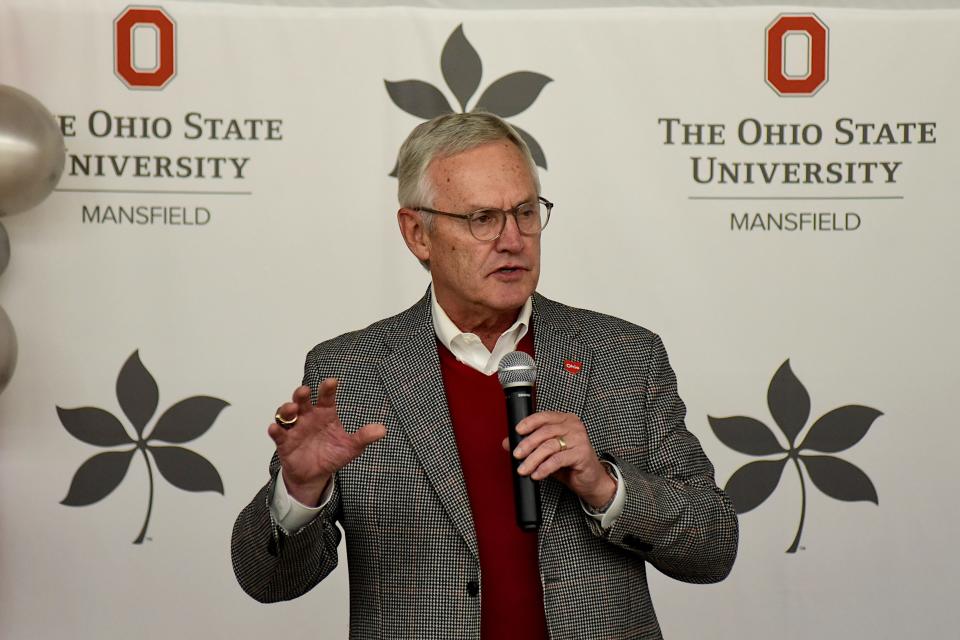 Former Ohio State coach Jim Tressel addressed nearly 400 fans Monday during the Buckeye Bash for Richland County Alumni.