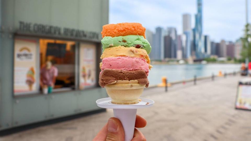 The Original Rainbow Cone Ice Cream Shop, a Chicago staple since 1926, is coming to the Bradenton area. The planned franchise would be in the Lockwood Commons shopping center, 4414 State Road 70 E.