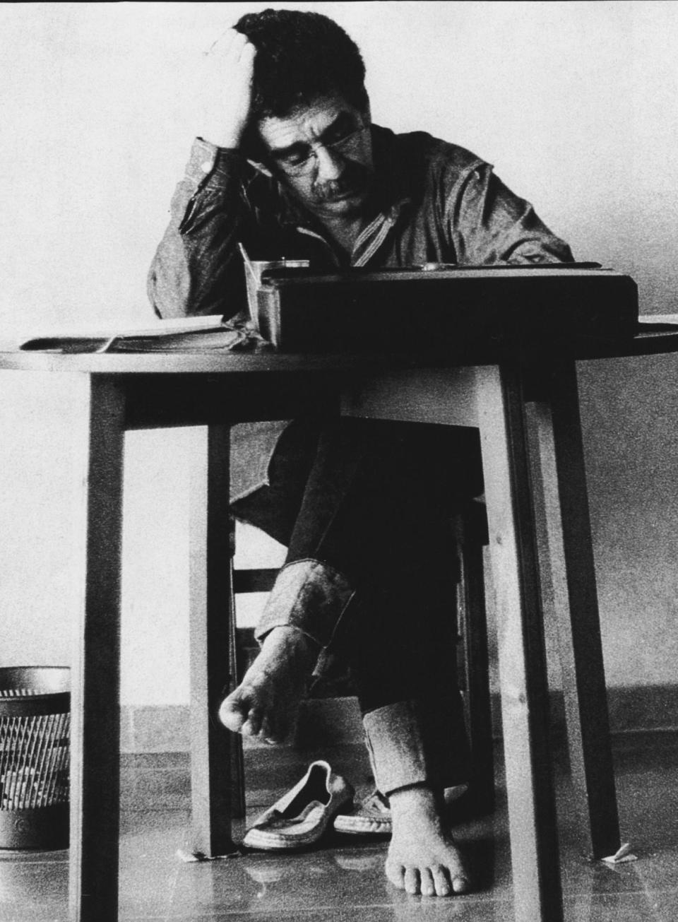 El autor colombiano Gabriel García Márquez en una fotografía de 1972 proporcionada por la Fundación Nuevo Periodismo Iberoamericano. El premio Nobel murió el jueves 17 de abril de 2014 en su casa en la Ciudad de México. La Fundación Nuevo Periodismo Iberoamericano fue creada por García Márquez. (Foto AP/FNPI)