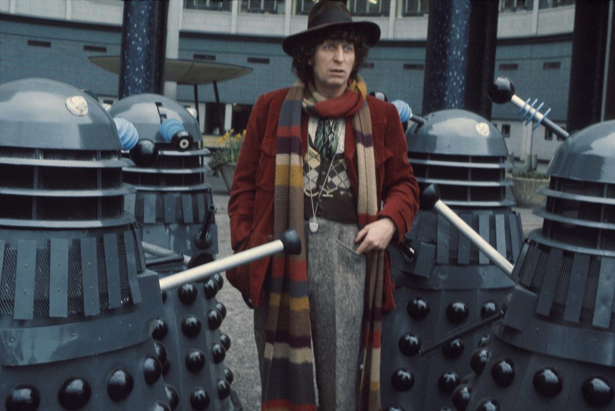 Tom Baker in character as Dr Who with Daleks, BBC Tlevision Centre, London, 1974. (Photo by Michael Putland/Getty Images)