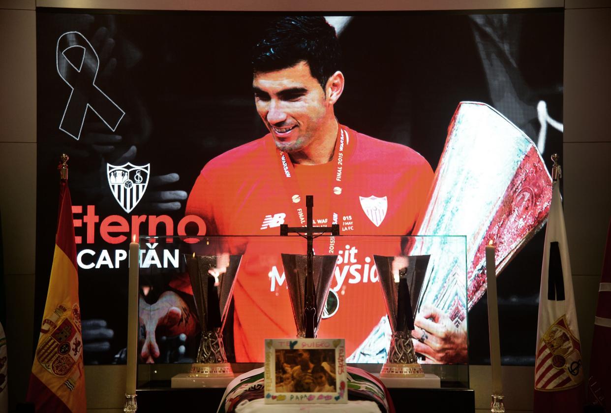 A portrait of Spanish football player Jose Antonio Reyes dominates the wake for the footballer at the Ramon Sanchez Pizjuan stadium in Seville on June 2, 2019. - Former Arsenal, Real Madrid and Spain forward, Jose Antonio Reyes, 35, was killed in a car crash yesterday. Reyes shot to fame at Sevilla and secured a switch to Arsenal, where he was part of the unbeaten 'Invincibles' 2003-2004 Premier League winners, before spells at Real and Atletico Madrid. (Photo by CRISTINA QUICLER / AFP)        (Photo credit should read CRISTINA QUICLER/AFP/Getty Images)