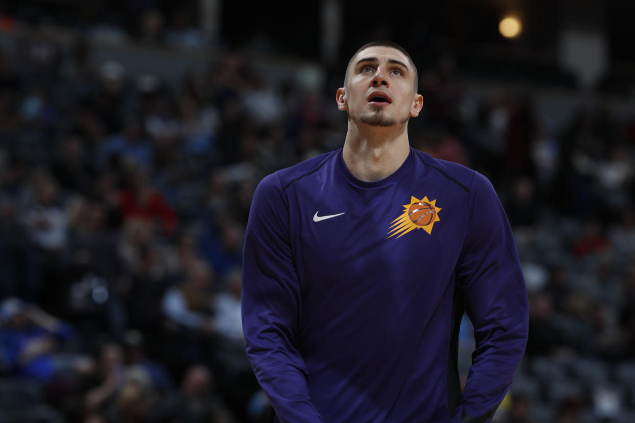 Phoenix Suns center Alex Len could provide sneaky DFS value to help you spend elsewhere. (AP Photo/David Zalubowski)