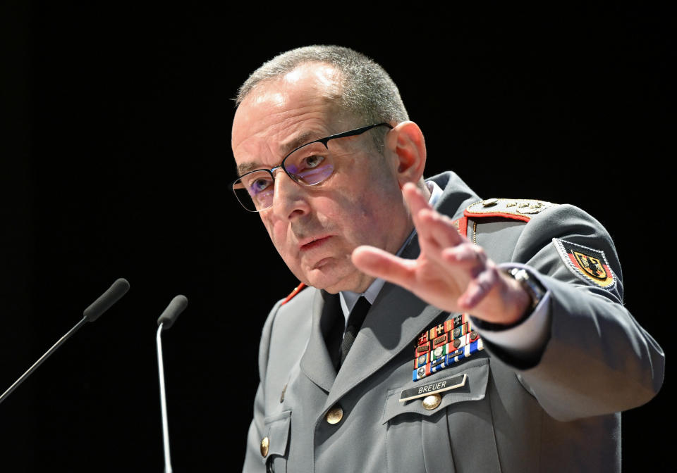 Generalleutnant Carsten Breuer wird neuer Generalinspekteur (Bild: Patrick Pleul/dpa)