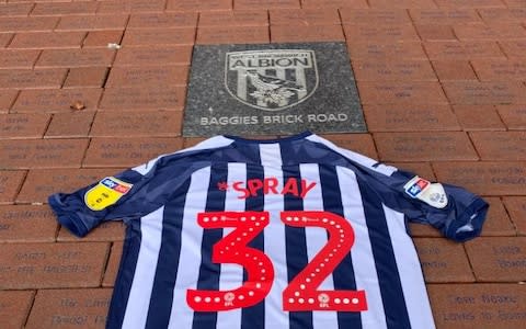 Rob-Spray-West-Bromwich-Albion-shirt