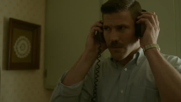 Austin Stowell as FBI Agent and Detective Pete Welsh in "A Friend of the Family" on Peacock<p>Peacock</p>