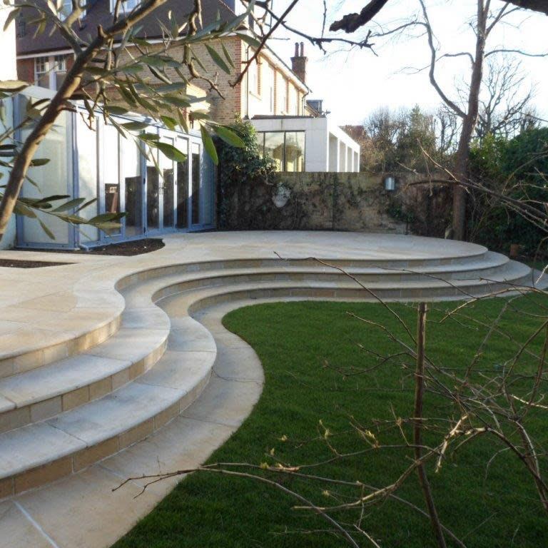 16. Opt for curvy steps