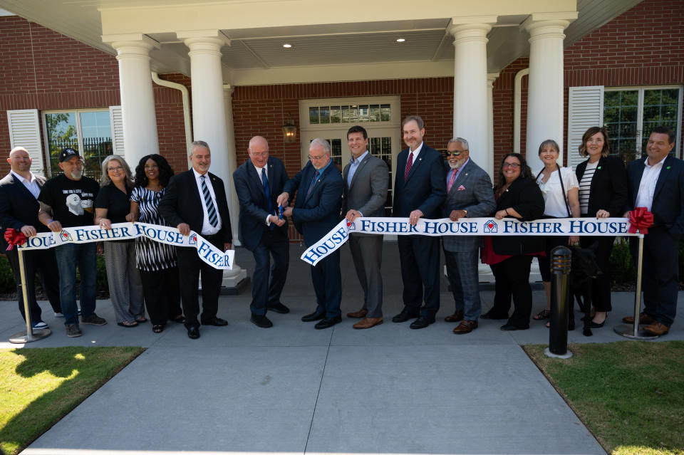 A new Fisher House was dedicated at the Lt. Col. Luke Weathers, Jr. VA Medical Center by Director Joseph P. Vaughn and President of Fisher House Foundation David A. Coker. The U.S. Department of Veterans Affairs was represented by Dr. M. Christopher Saslo, Assistant Under Secretary for Health for Patient Care Services/Chief Nursing Officer. The 13,000+ sq. ft. Fisher House provides lodging for Veteran and military families at no cost, allowing them to be close to their loved ones while they receive medical care. At full occupancy, this home away from home will provide possible total savings of more than $715,000 in lodging costs per year.