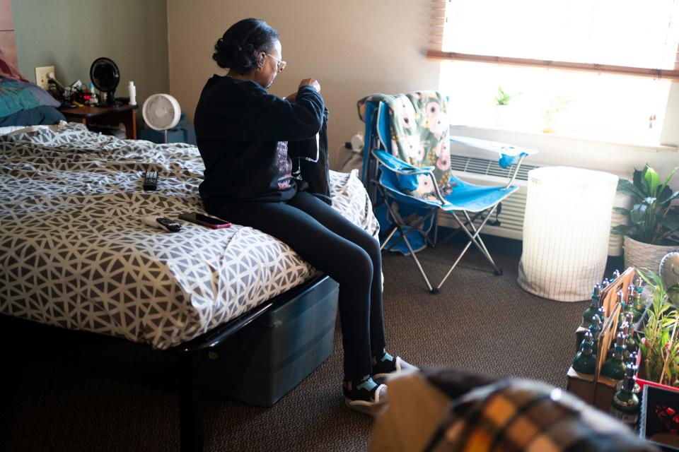 Cynthia Wray, who suffers from sickle cell anemia, says her health, both mental and physical, has declined after being forced to leave her apartment in Colonial Village after 13 years. Despite an extensive search, she had not as of February not been able to find a new apartment where she can use her Section 8 housing voucher.
