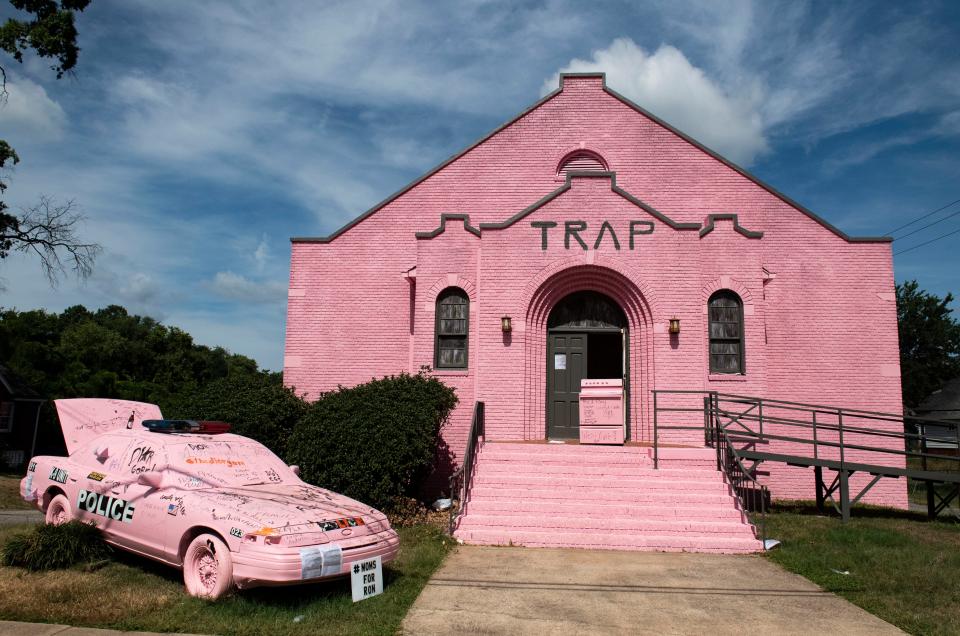 The former Bibleway Full Gospel Missionary Baptist Church in the City View community is shown July 27, 2022, after it was painted pink by Ron Rallis. (Photo: JESSICA GALLAGHER/ Staff)