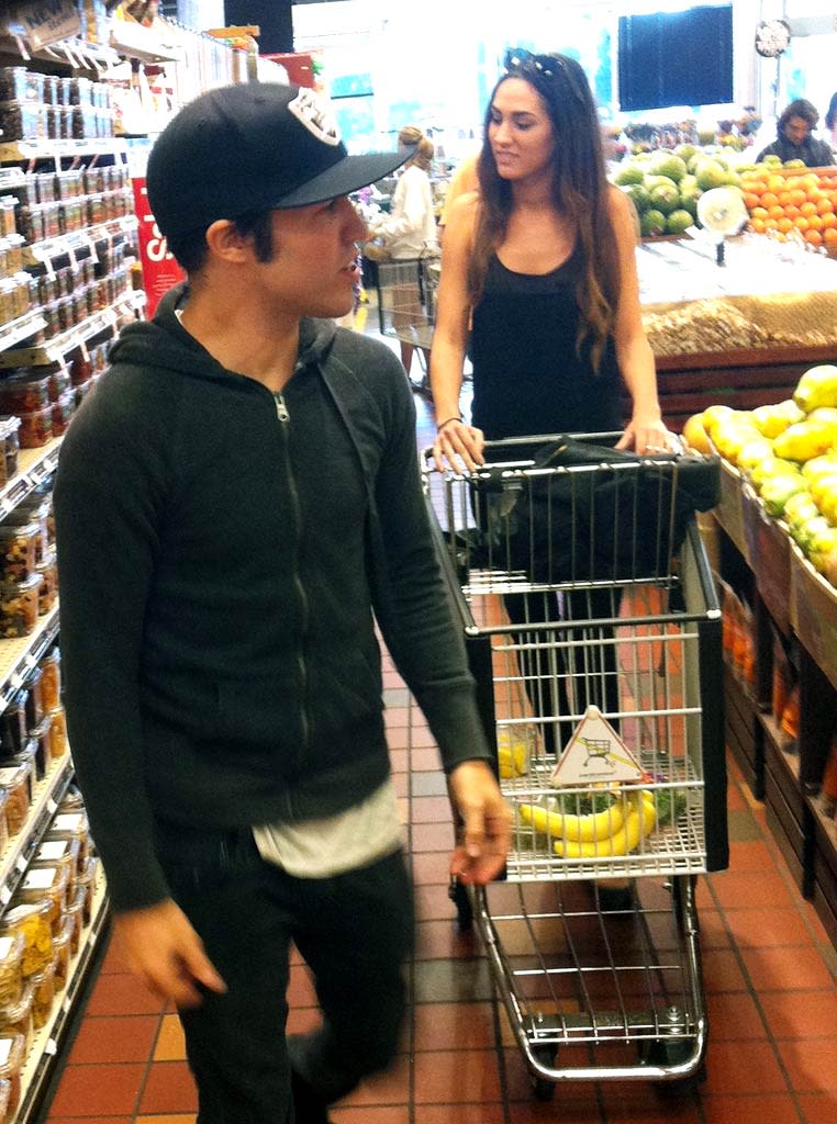 Pete Wentz Grocery Shopping