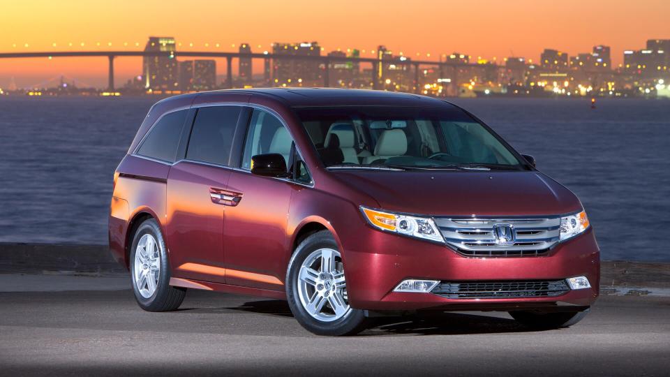 2011 Honda Odyssey Touring Elite.