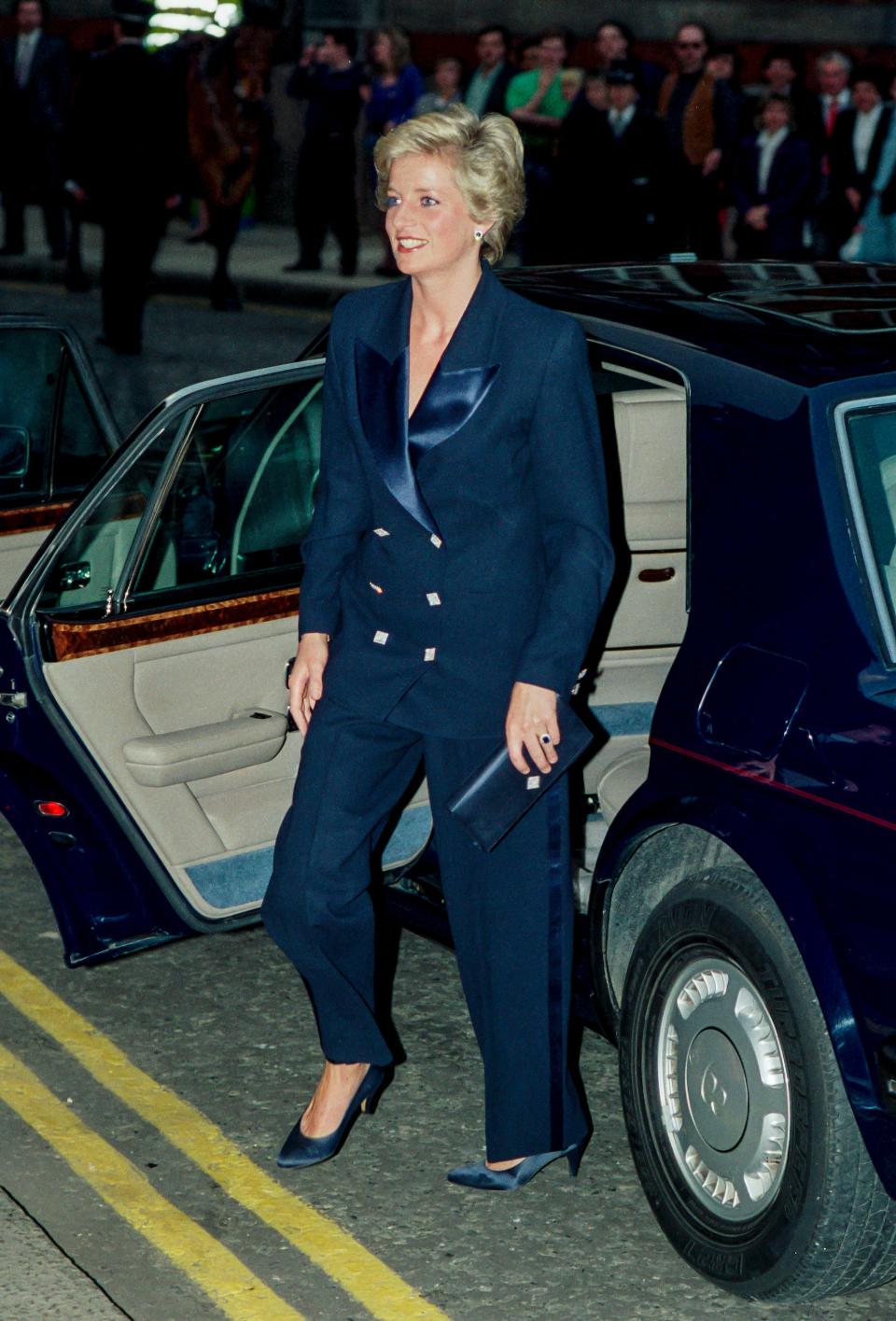 princess diana navy powersuit 1990