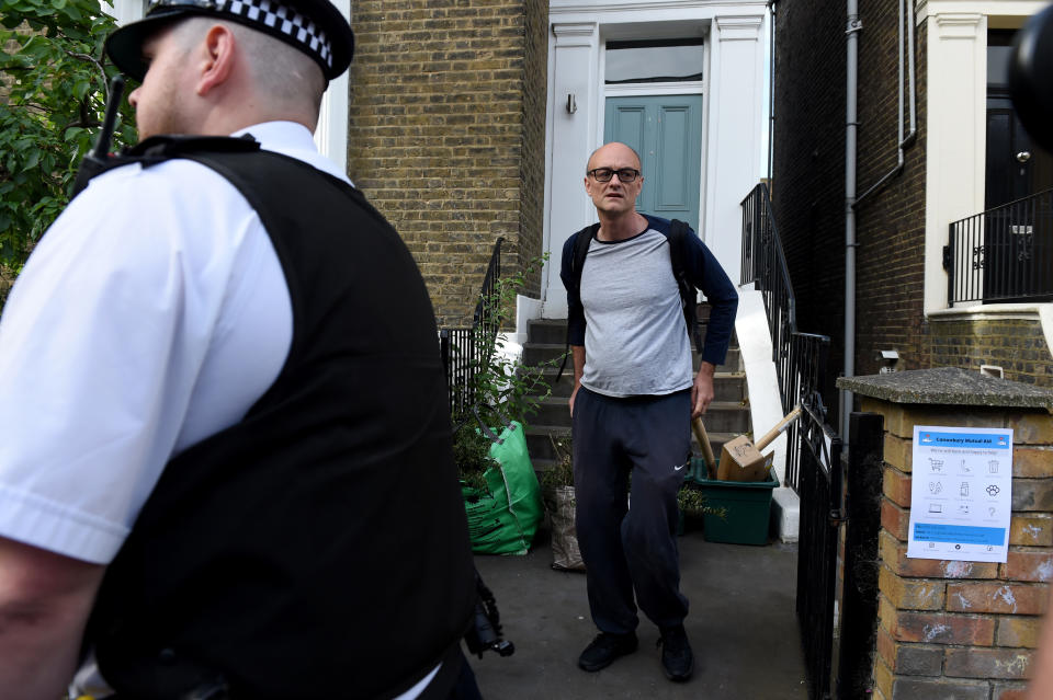 LONDON, ENGLAND - MAY 26: Chief Advisor to Prime Minister Boris Johnson, Dominic Cummings leaves his home on May 26, 2020 in London, England. On March 31st 2020 Downing Street confirmed to journalists that Dominic Cummings, senior advisor to British Prime Minister Boris Johnson, was self-isolating with COVID-19 symptoms at his home in North London. Durham police have confirmed that he was actually hundreds of miles away at his parent's house in the city having travelled with his wife and young son. (Photo by Kate Green/Anadolu Agency via Getty Images)