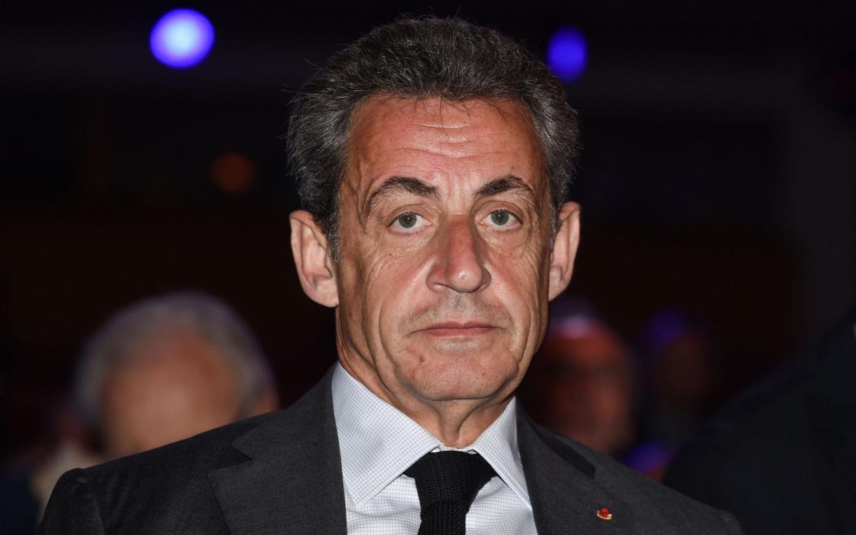 Nicolas Sarkozy signed a manifesto denouncing a