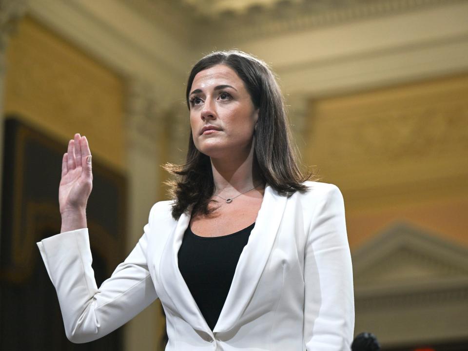 Cassidy Hutchinson raising her right hand to be sworn under oath.