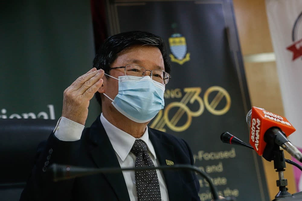 Penang Chief Minister Chow Kon Yeow speaks during a press conference at Komtar in George Town October 28, 2020. ― Picture by Sayuti Zainudin