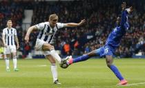 Britain Football Soccer - West Bromwich Albion v Leicester City - Premier League - The Hawthorns - 29/4/17 West Bromwich Albion's James Morrison in action with Leicester City's Wilfred Ndidi Action Images via Reuters / Andrew Boyers Livepic