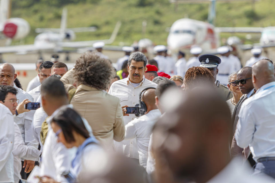 El presidente venezolano Nicolás Maduro al llegar a Argyle, San Vicente, el 14 de diciembre de 2023. (Foto AP/Lucanus D. Ollivierre)