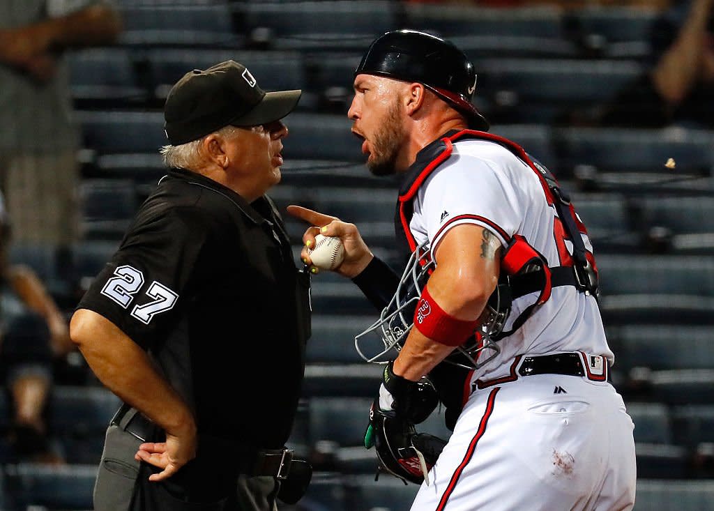 College baseball umpire apologizes for outrageously bad call, said fans  were verbally and racially abusive