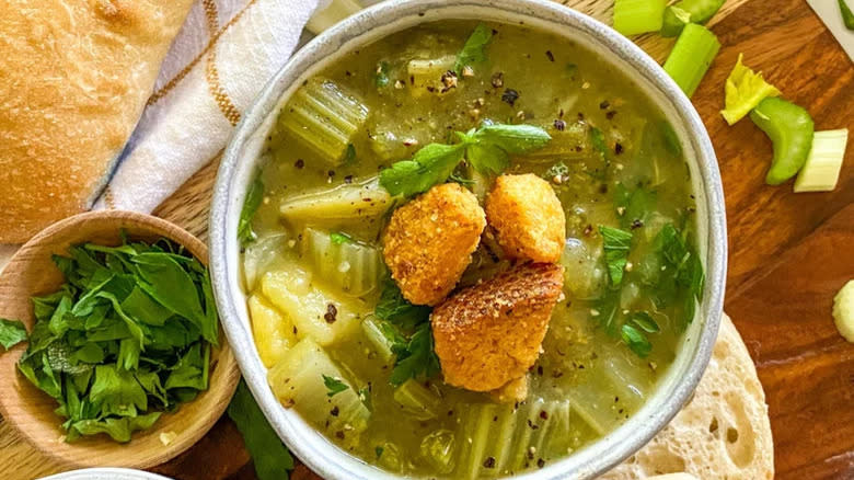 Instant Pot Celery Soup