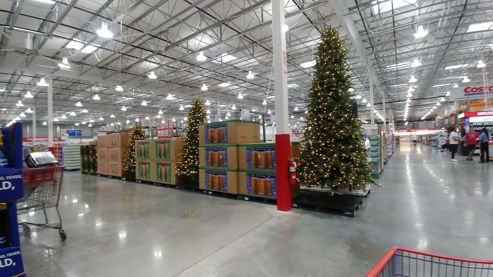 Costco aisles