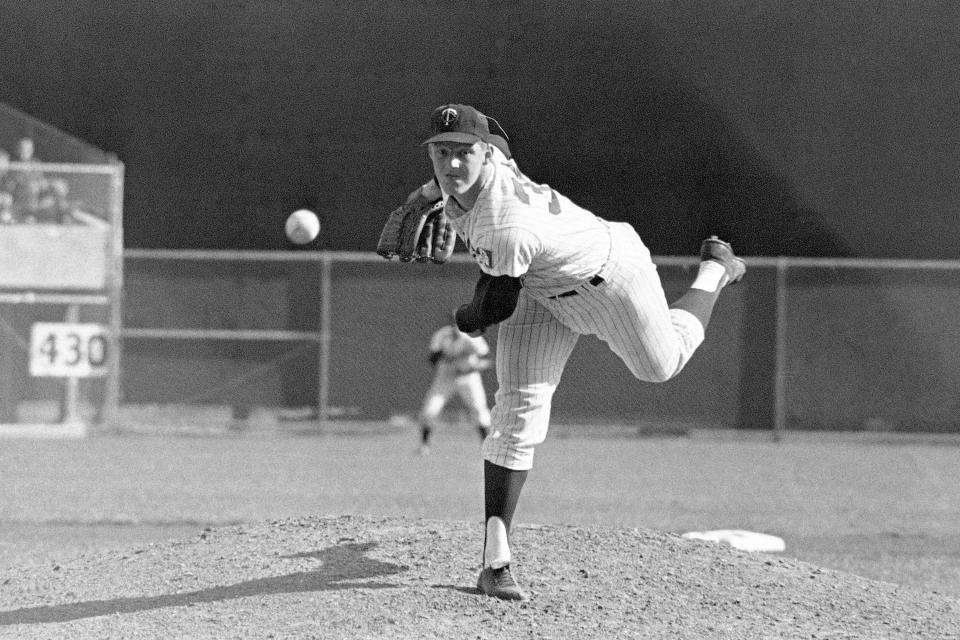 FILE - Minnesota Twins' pitcher Jim Kaat pitches against the Detroit Tigers in St. Paul, Minn., Sept. 26, 1966. Kaat threw a 1-0 shutout for his 25th win of the season. Kaat will be inducted into the Baseball Hall of Fame on Sunday, July 24, 2022. (AP Photo/Robert Walsh, File)