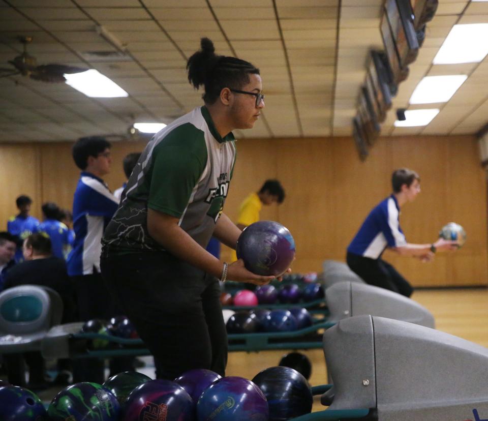 Woodland's Jadyn Washington bowls during the Section 1 bowling championships in Fishkill on February 14, 2023.