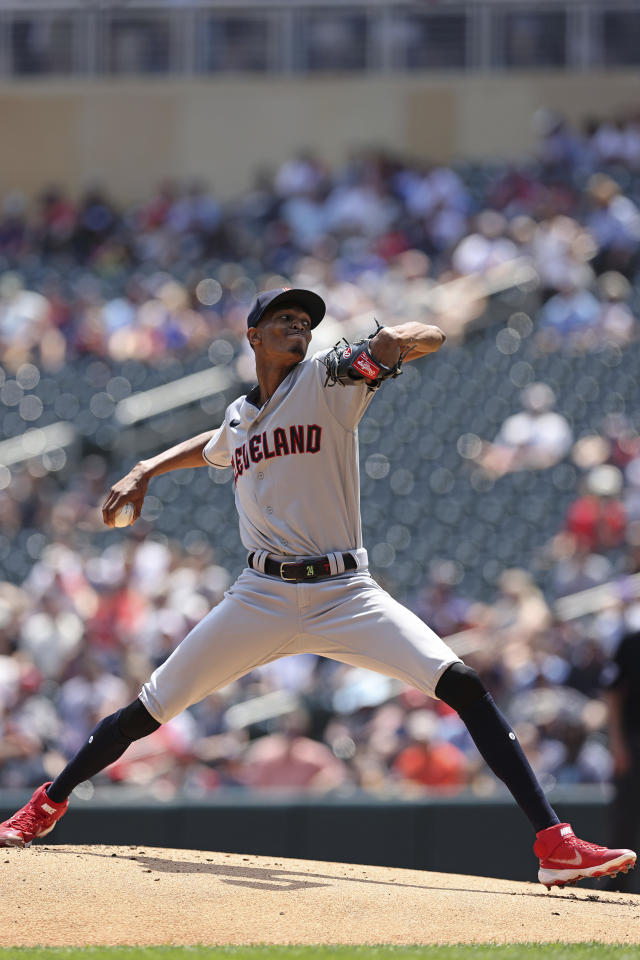 Twins: Kyle Farmer, Byron Buxton injured in 3-1 win over White Sox