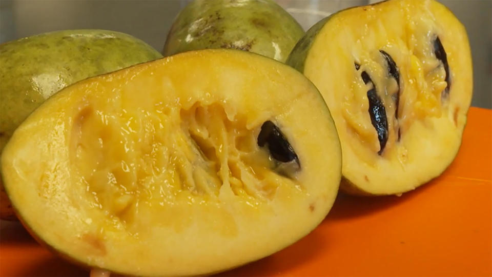 Pawpaw fruit. / Credit: CBS News