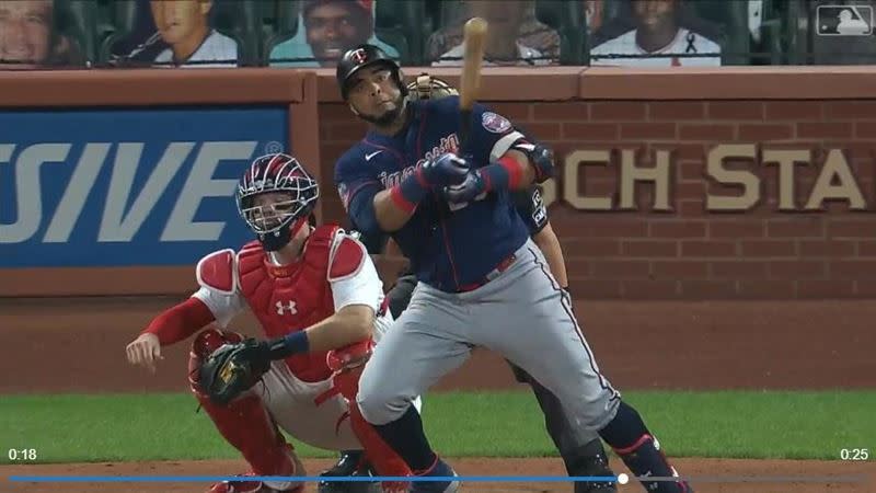 40歲克魯茲（Nelson Cruz）1日2轟並列大聯盟全壘打王。（圖／翻攝自MLB官網）