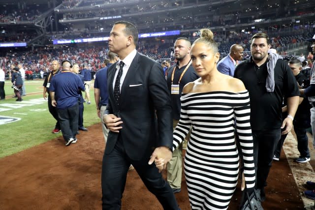 Jennifer Lopez Wears the Chicest Outfit to a Softball Game With Alex  Rodriguez