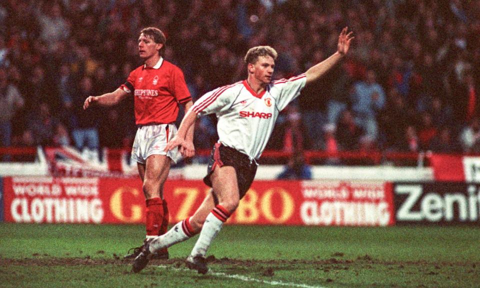 <span>Mark Robins celebrates after heading home the only goal of the game at the City Ground to put United into the fourth round of the FA Cup.</span><span>Photograph: PA Images/Alamy</span>