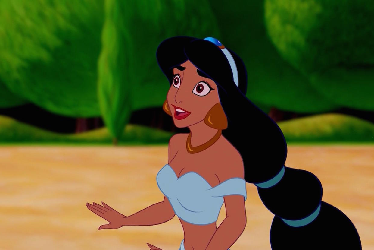 This woman looks like an IRL Princess Jasmine, the internet is understandably freaking out