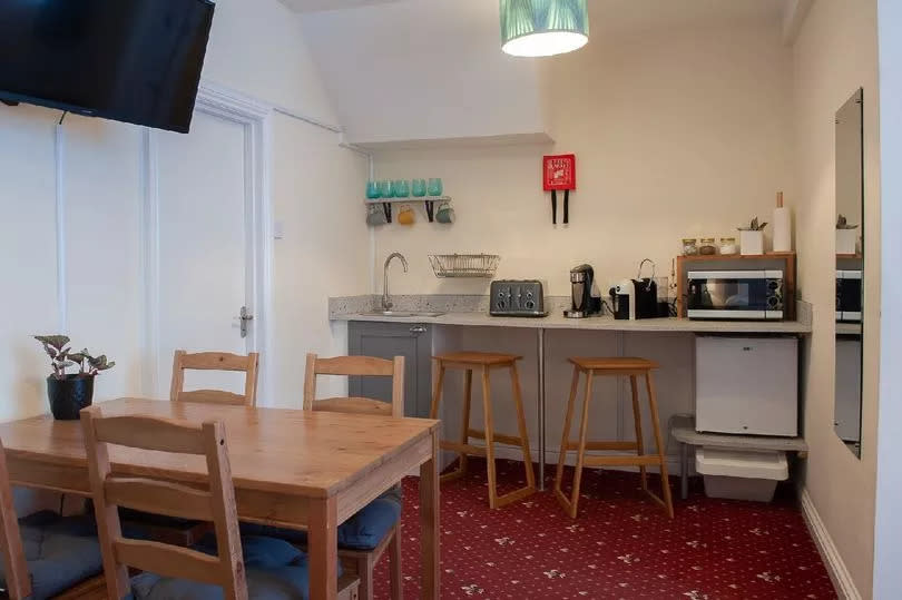 Kitchenette in a guest room at Ramblers' Rest