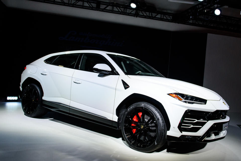 2019 Lamborghini Urus SUV (Credit: Lamborghini)