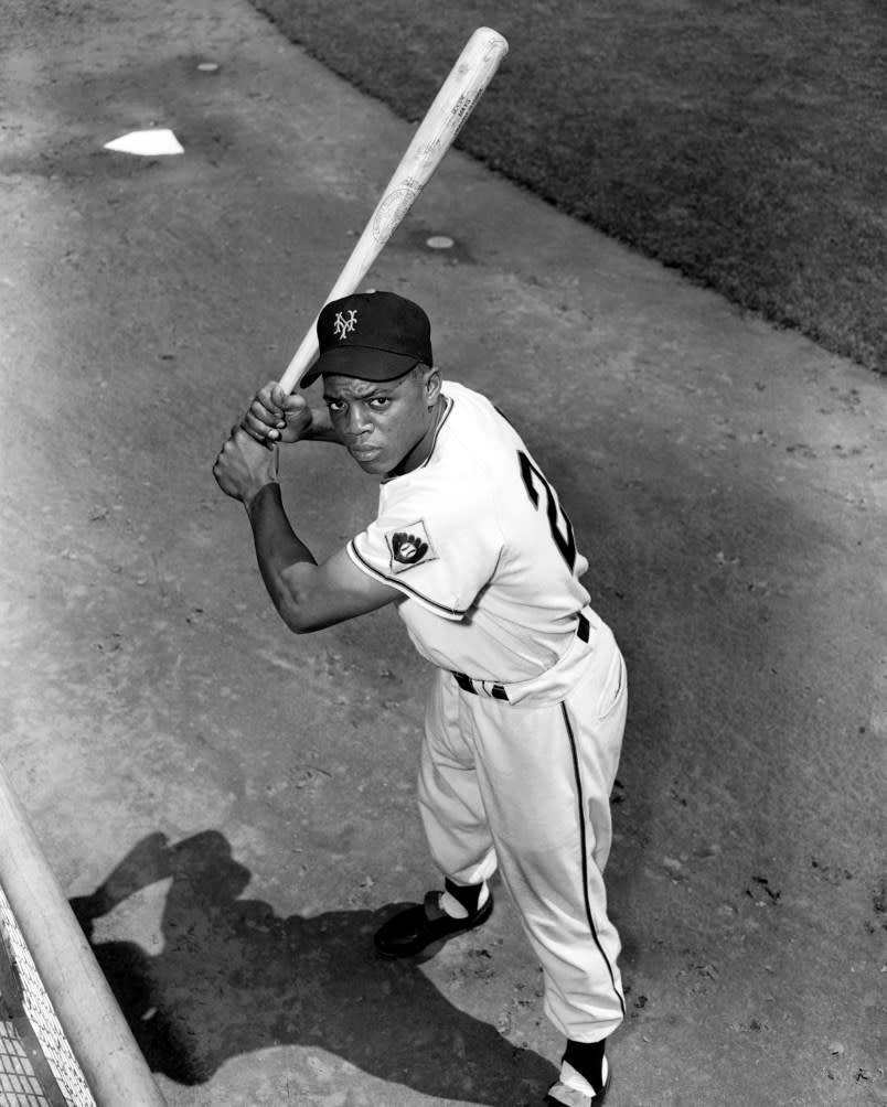 NEW YORK, NY – MAY, 1951: Outfielder Willie Mays #24 of the New York Giants poses for a portrait prior to a game in May, 1951 at the Polo Grounds in New York, New York. (Photo by: 1951 Kidwiler Collection/Diamond Images via Getty Images)