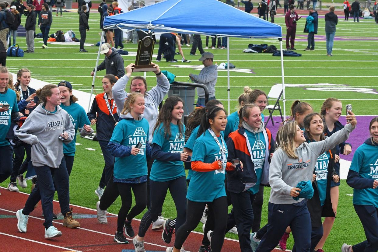 Hope women's track team celebrates MIAA title