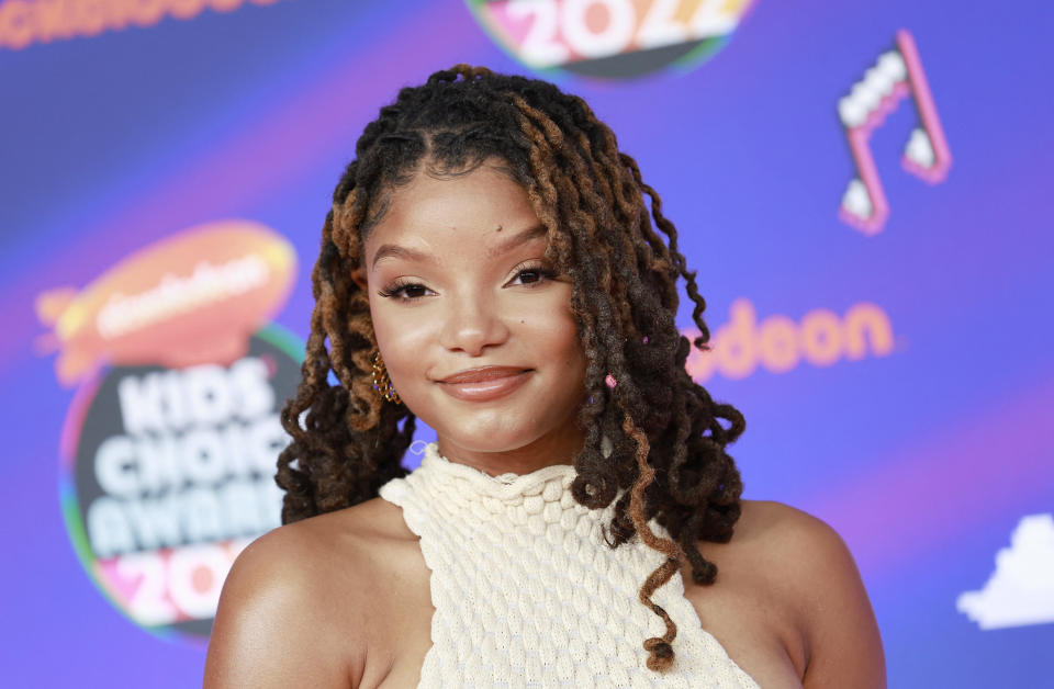 US singer Halle Bailey attends the 2022 Nickelodeon Kids' Choice Awards held at Barker Hangar in Santa Monica